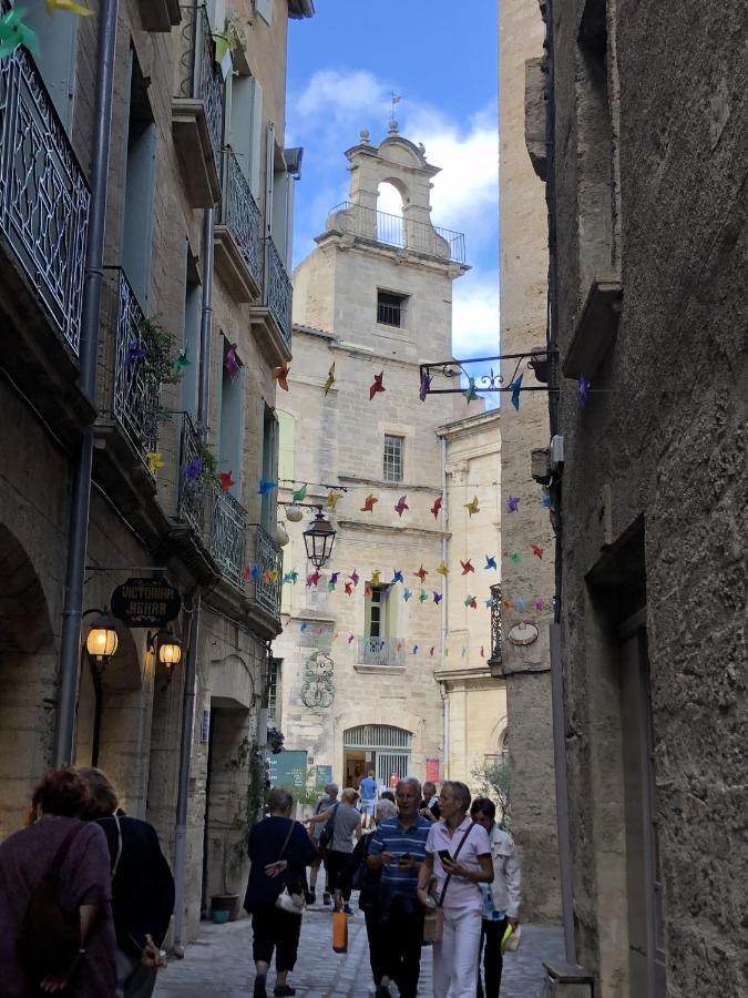 Val Des Bruyeres - 15mn Pezenas Avec Terrasse Et Cour Close - Parking Privatif Securise - Wifi Ftth Gratuit