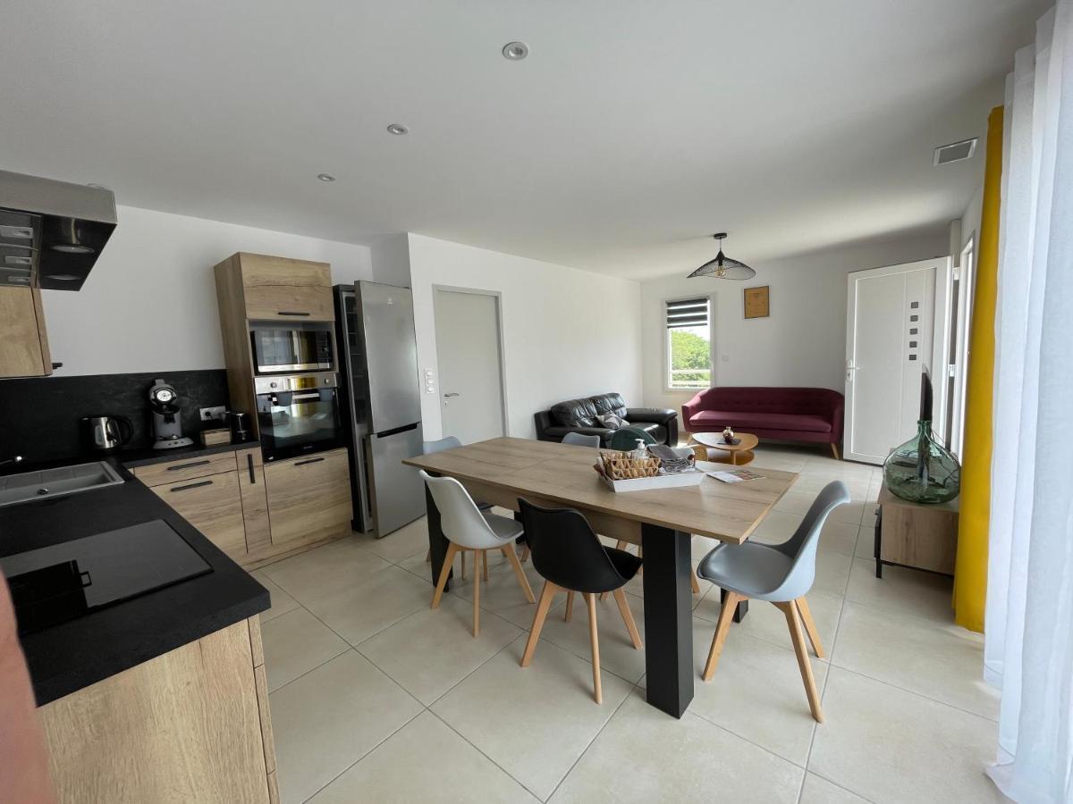 Ferienhaus Val Des Bruyeres - 15mn Pezenas Avec Terrasse Et Cour Close - Parking Privatif Securise - Wifi Ftth Gratuit *