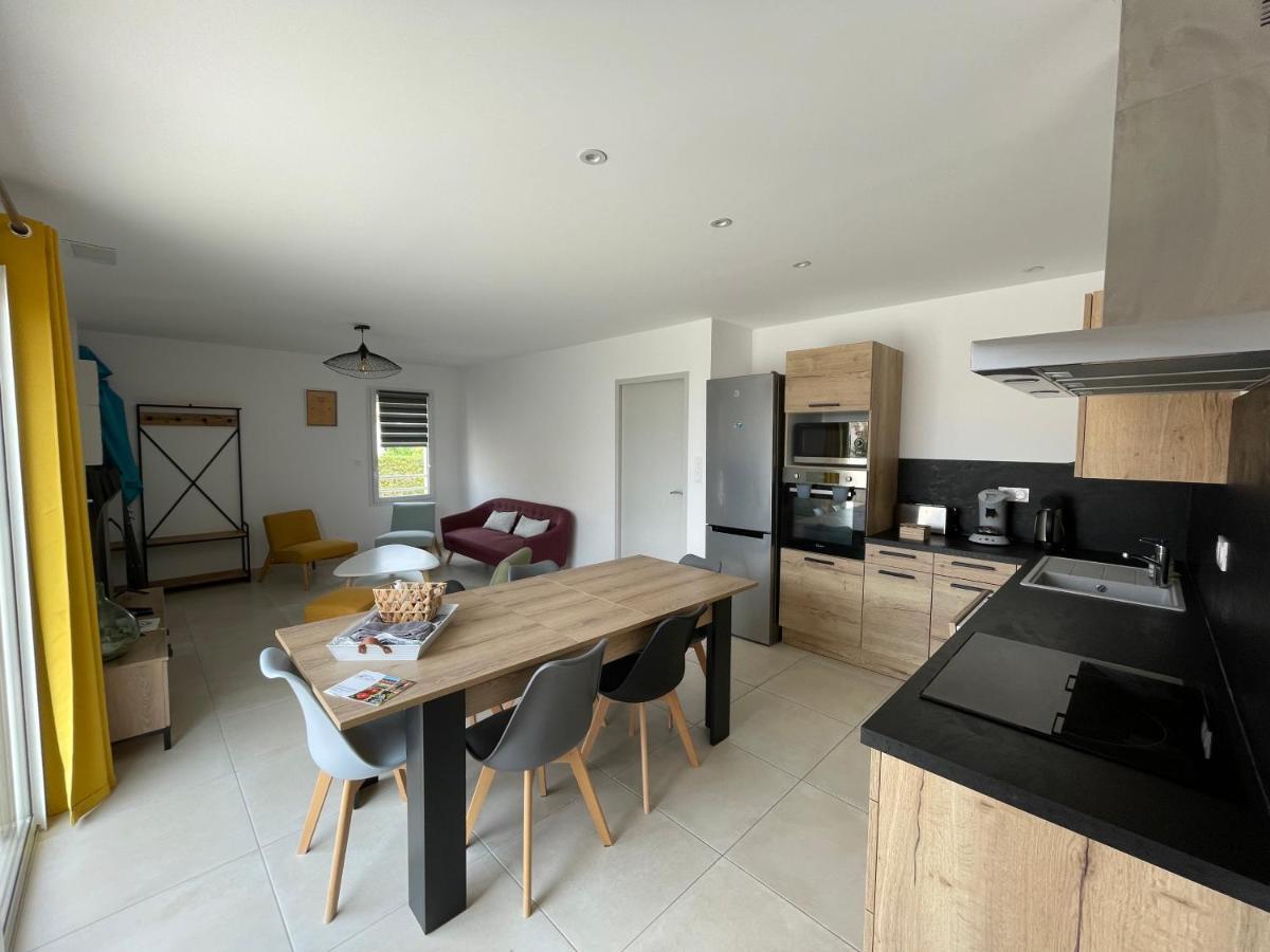 Ferienhaus Val Des Bruyeres - 15mn Pezenas Avec Terrasse Et Cour Close - Parking Privatif Securise - Wifi Ftth Gratuit